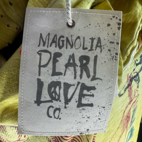 Magnolia Pearl Yellow Graphic Dress - Picture 5 of 7
